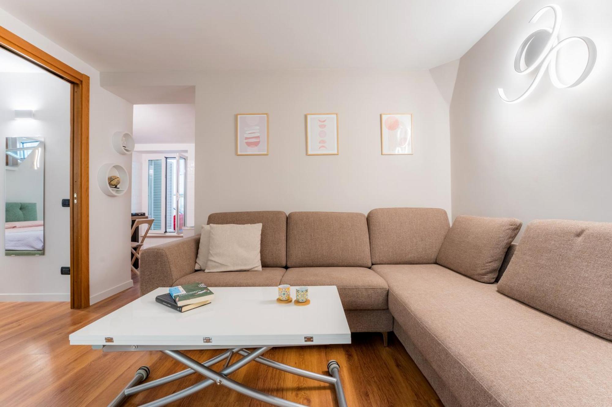 Villafranca Loft, Modern Studio Nearby The Station — Photos 2